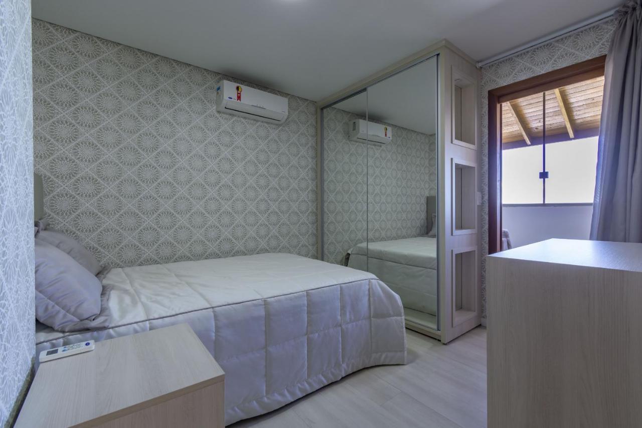 Rosa Edificio Solar Da Encosta Apartment Gramado Luaran gambar